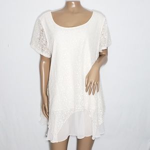 Simply Emma NWOT Lace Blouse